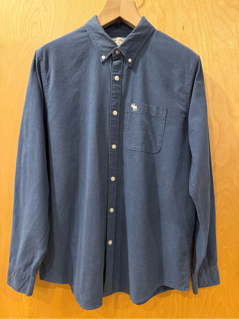 Abercrombie & Fitch Men's Slate Blue lightweight flannelButton-Down Pocket Shirt